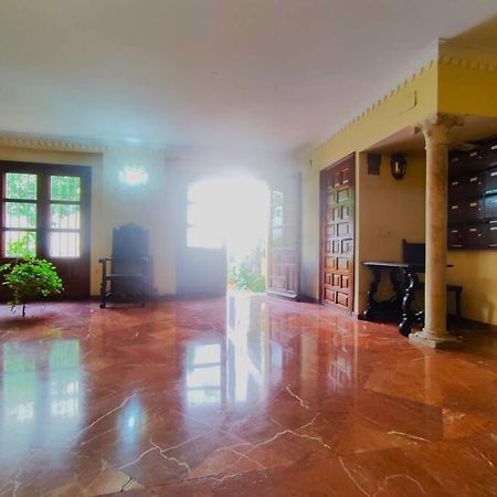 Plaza Cristo De Burgos Apartment เซบีญา ภายนอก รูปภาพ