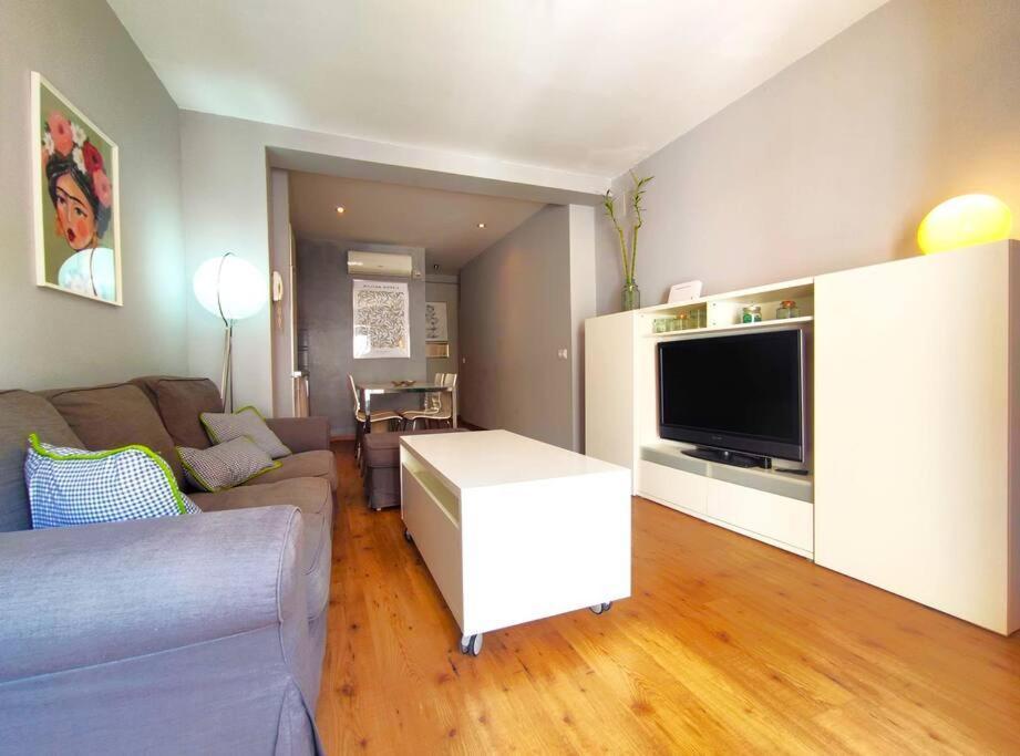 Plaza Cristo De Burgos Apartment เซบีญา ภายนอก รูปภาพ